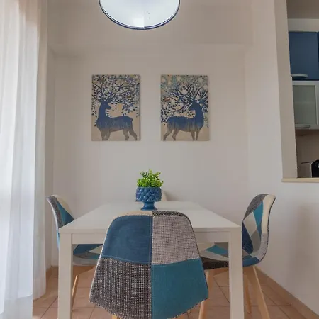 Lägenhet Comfort Penthouse - Private Parking, Wi-fi Rom