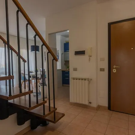 Comfort Penthouse - Private Parking, Wi-fi Lägenhet Rom