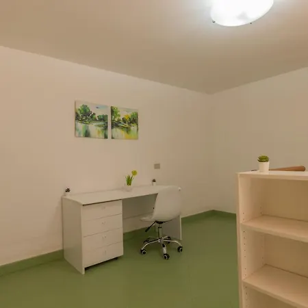 Lägenhet Comfort Penthouse - Private Parking, Wi-fi Rom